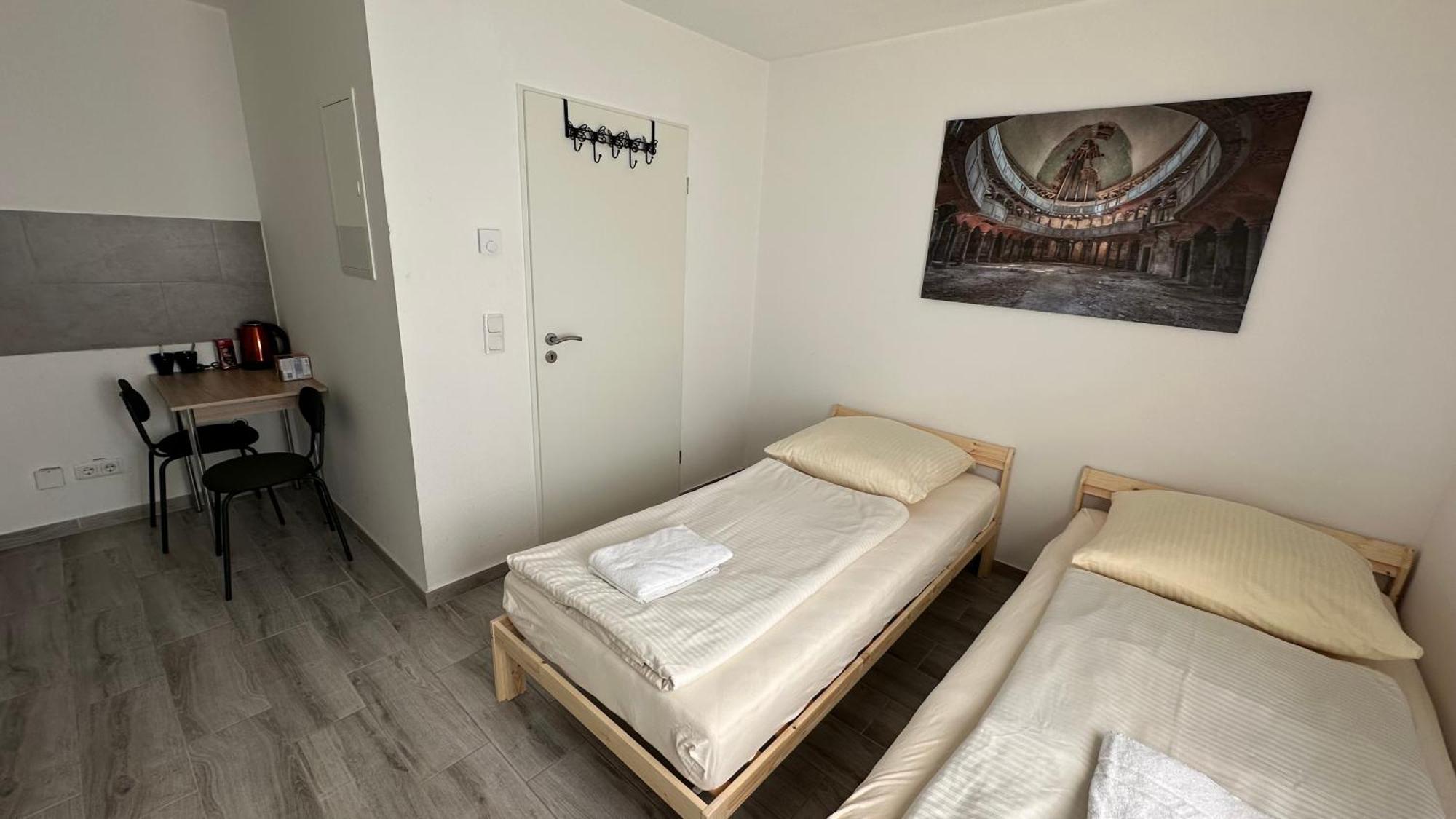 Modern Living Studio Kueche Netflix Inklusive Top Lage Nuremberg Bagian luar foto